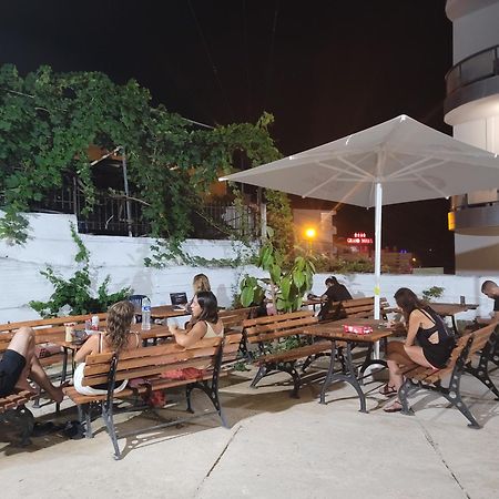 Hostel K13 Sarandë Exteriér fotografie