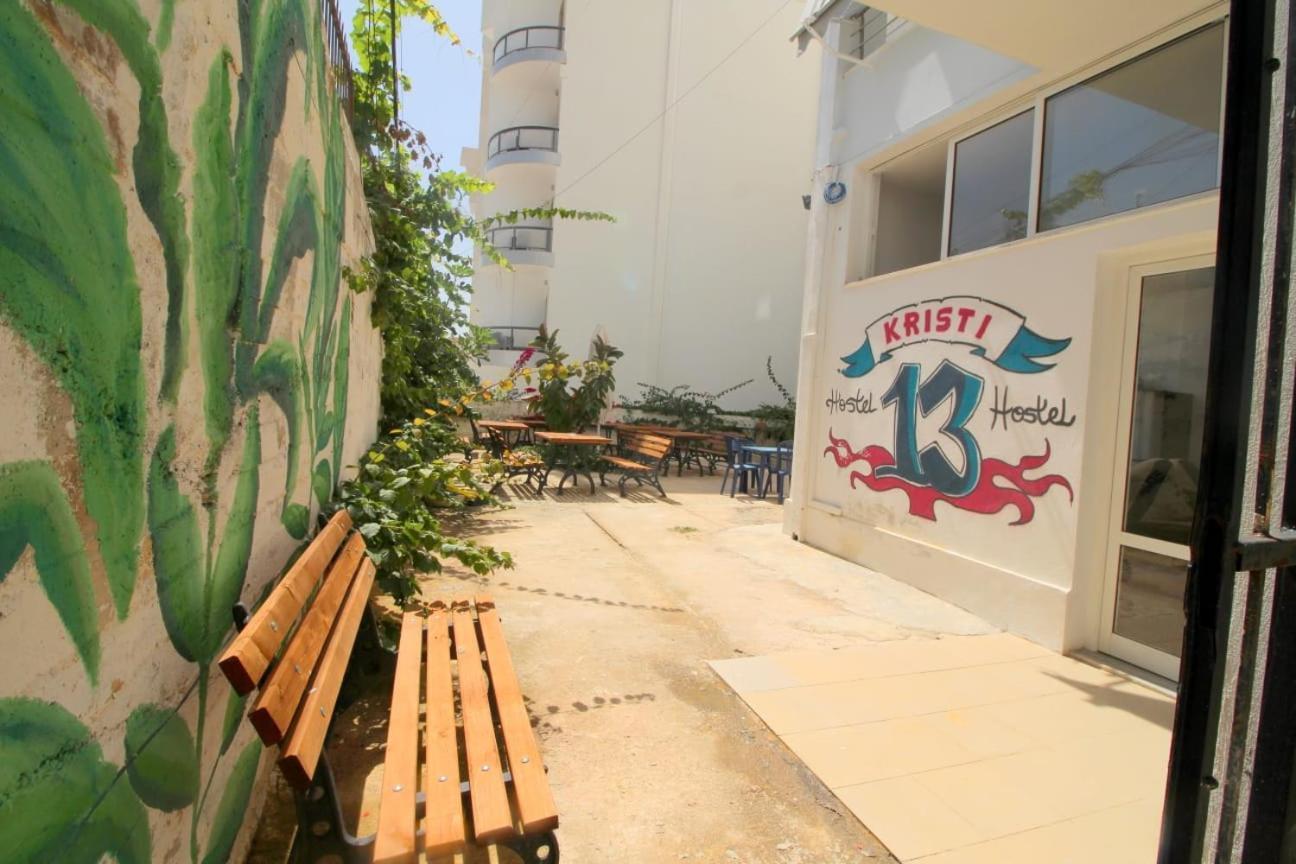 Hostel K13 Sarandë Exteriér fotografie