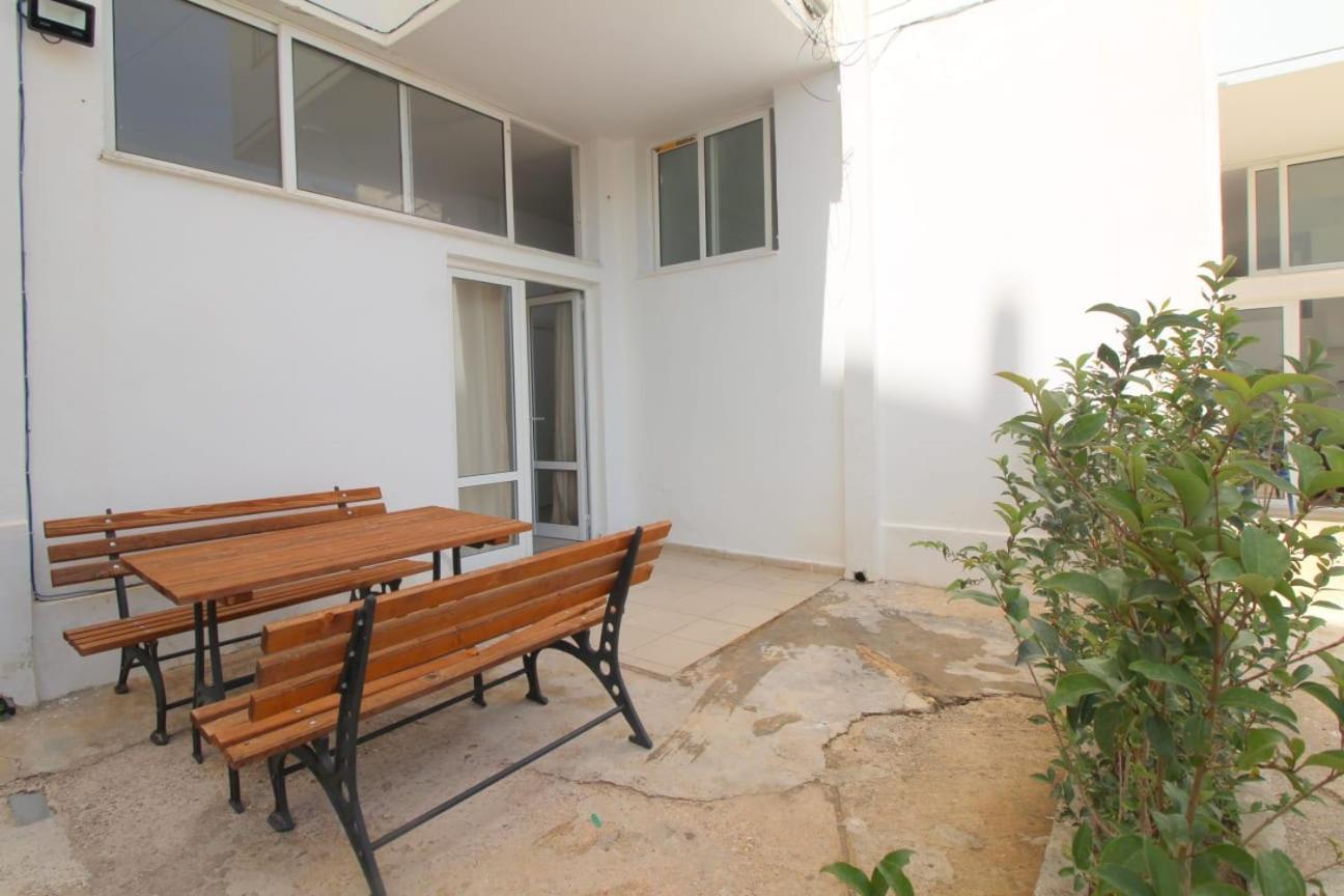 Hostel K13 Sarandë Exteriér fotografie